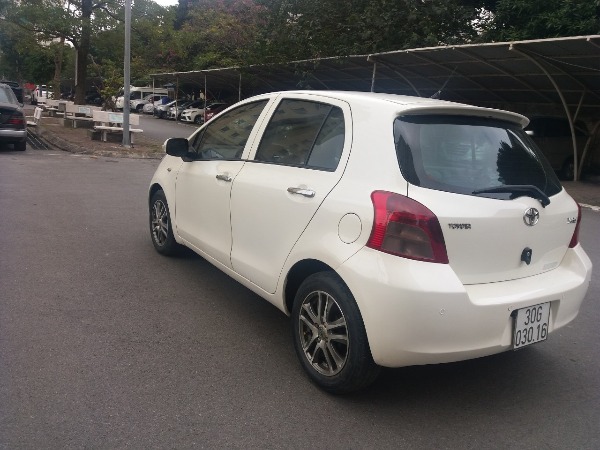 2007 Toyota Yaris  Adam Barber